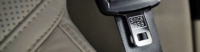 Arreglar cinturón coche
