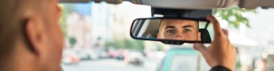pegar espejo retrovisor exterior del coche