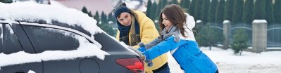 ¿Cómo arrancar un coche con nieve?