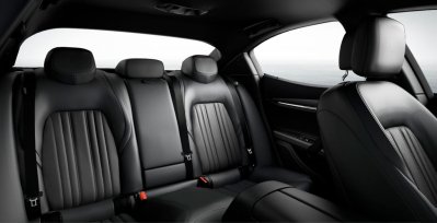 Maserati Ghibli Interior Trasera
