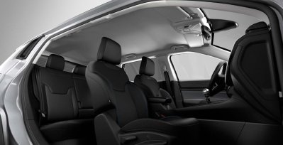 Jeep Compass 1.3 GSE T4 (130CV) Longitude interior trasera