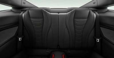 BMW Serie 8 840d xDrive M Sport interior trasera