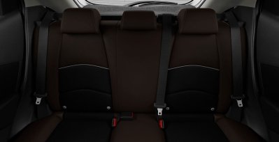 MAZDA 2 e-SYACTIV G 1.5 Origin interior trasera