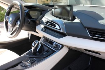 Estos son algunos de los famosos que conducen BMW
