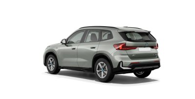 BMW X1 xDrive 25e nuevas llantas exterior trasera