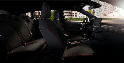 FORD Focus 1.0 St-Line Sportbreak interior perfil
