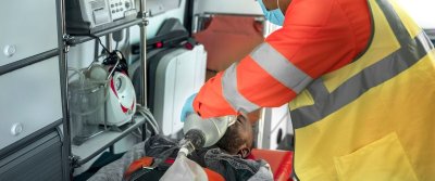 Asistente de frenada de emergencia