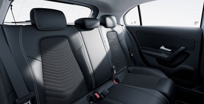 Mercedes Clase A 180 interior trasera