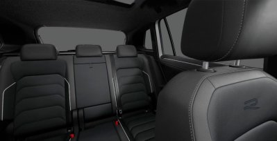 VOLKSWAGEN Tiguan eHybrid R-Line interior trasera