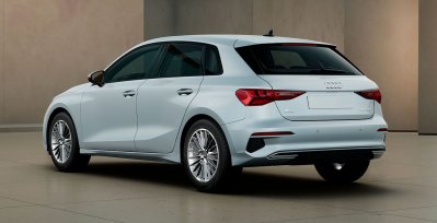 AUDI A3 Sportback Advanced 30 TFSI S Tronic exterior trasera