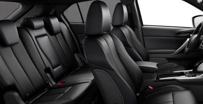 MITSUBISHI Eclipse Cross 2.4 PHEV Kaiteki interior
