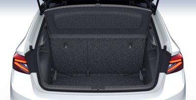 SKODA Fabia 1.0 TSI Monte Carlo DSG interior trasera