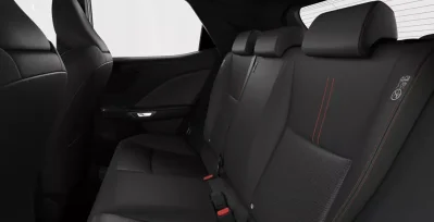Lexus LBX 1.5 Elegant HEV interior trasera