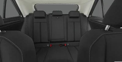 VOLKSWAGEN T-Roc Más 1.5 TSI DSG 7vel interior trasera