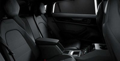 Porsche-Panamera-4-E-Hybrid-Executive-interior-trasera