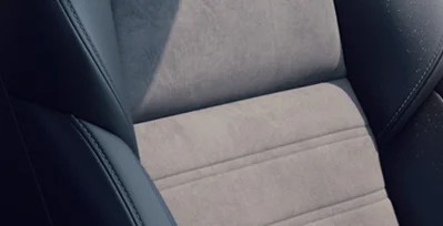Mitsubishi Outlander PHEV Kaiteki 4WD 225kW asientos
