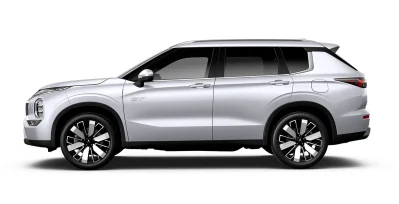 Mitsubishi Outlander PHEV Kaiteki 4WD 225kW lateral