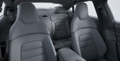 Porsche Taycan 4 interior trasera