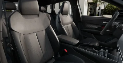 Audi Q3 S Line TFSI Stronic interior delantera II