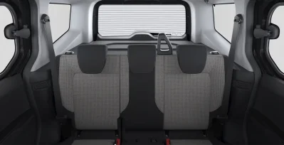 FORD-Tourneo-Courier-Trend-1.0-Ecoboost-125CV-M1-interior-trasera.webp