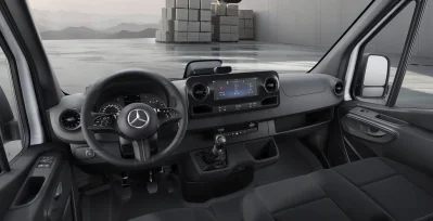 Mercedes-Benz Sprinter 315 CDI Medio Pro interior delantera