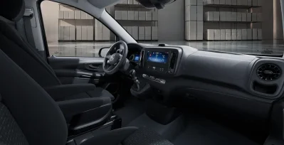 Mercedes-Benz Vito 110CDI 75kW Furgón Pro Larga interior delantera II