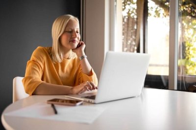 Renting Tecnológico | Renting Empresas, particulares - Technology Woman 3