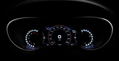 Tipo-Hatchback-Cross-Interiors-zoom-7-inch-full-color-cluster-Desktop-1920x1080