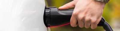 ¿Cuándo se creó el primer coche eléctrico?
