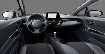 Toyota C-HR 180H Advance interior delantera
