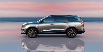 RENAULT ESPACE E-Tech Full Hybrid Espirit Alpine exterior perfil
