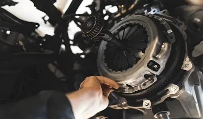 ¿Cada cuánto se cambia el embrague de un coche? - Cada cuanto se cambia el embrague de un coche cuadrada 1