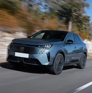 Renting Peugeot 3008 Eléctrico | Particulares, Empresas - Acabados y diseno del Peugeot E 3008