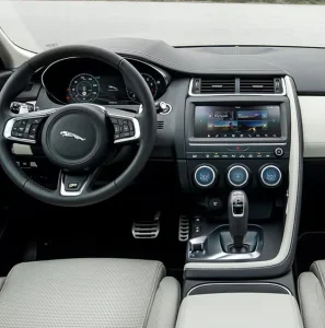 Jaguar E-Pace Configurador | Configurar | Simulador - Diseno interior Jaguar E Pace