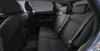 Hyundai Kona HEV 1.6GDI 138CV DT Maxx interior trasera