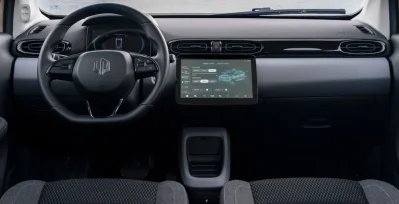 Leapmotor T03 BEV 37.3kWh Design AT interior delantera