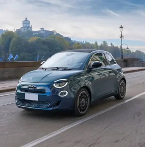 Renting Fiat 500 Híbrido | Particulares, Empresas - Acabados y diseno del Fiat 500 hibrido