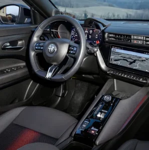 Configurador Alfa Romeo Junior | Configura ahora tu coche - Diseno interior del Alfa Romeo Junior