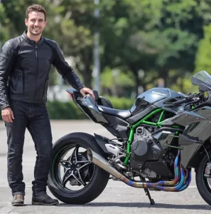 Renting de Motos Kawasaki | Particulares, Empresas - Ofertas de renting de motos Kawasaki para particulares
