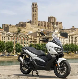 Renting de motos Lleida | Particulares, Empresas y Autónomos - Renting Motos en Lleida sin entrada
