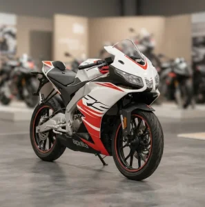 Renting Motos 125cc Particulares | Precios Sin Entrada - Una nueva forma de conducir sin comprar y ahorrando dinero Aprilia RS 125
