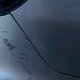 ¿Qué pasa si rayas un coche de renting?