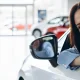 Guía de coches recomendados para mujeres en España