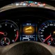 ¿Qué significa la luz de la llave inglesa del coche?