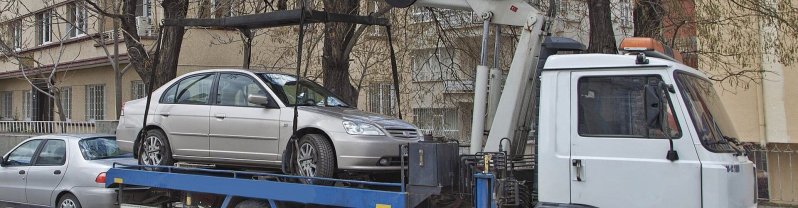 ¿Está permitido aparcar en doble fila?