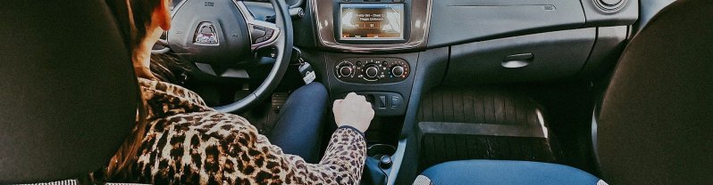 En un vehículo se utiliza el motor como freno