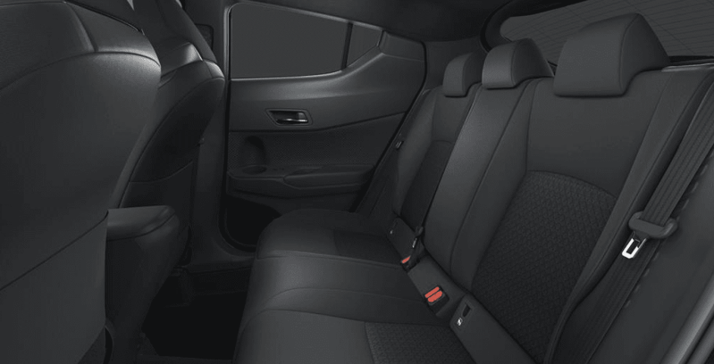 interior toyota chr (3)