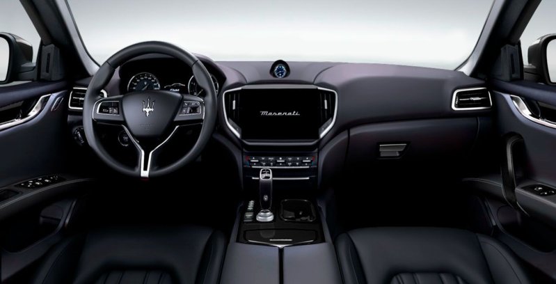 Maserati Ghibli Interior