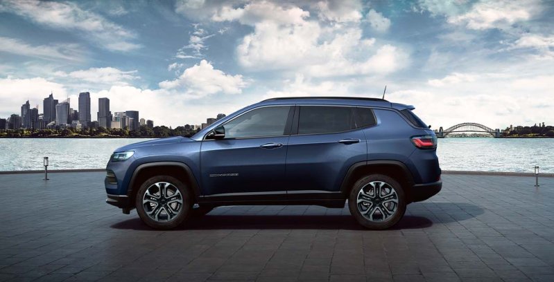 Jeep Compass 1.6 Mjet 130 CV Limited Manual Exterior perfil