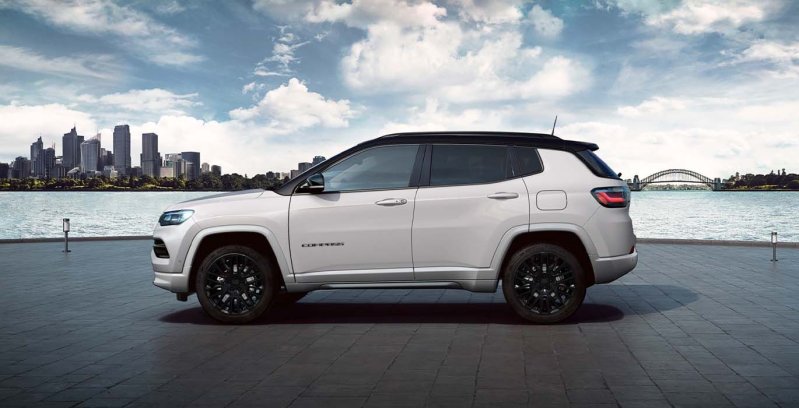 Jeep Compass 4Xe 1.3 PHEV 240CV S AT AWD exterior perfil